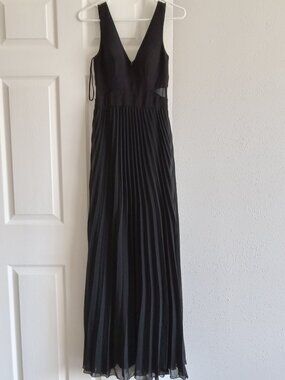 Elegant dress gown